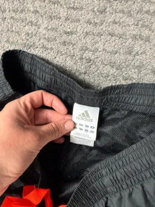 ¡¡OFERTA!! Talla L Pantalón Adidas Impermeable