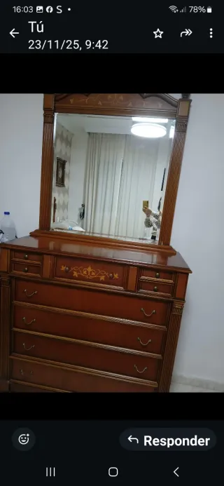 Dormitorio clásico madera
