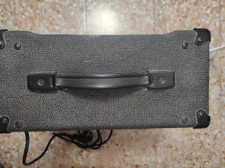 Amplificador Bajo Harley Benton HB-20B