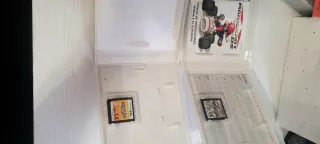 Nintendo DS Plata con varios juegos+1 de 3ds