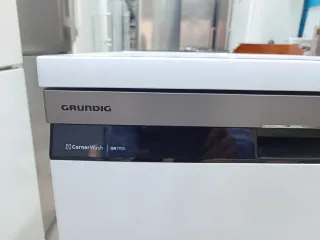 Lavavajilla 'GRUNDIG' (COMO NUEVA)