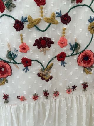 Blusa Zara Bordada Flores