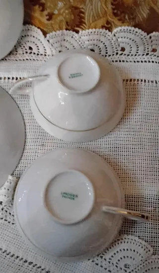 Tazas y platos de porcelana Limoges