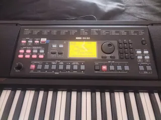 Teclado Korg EK-50
