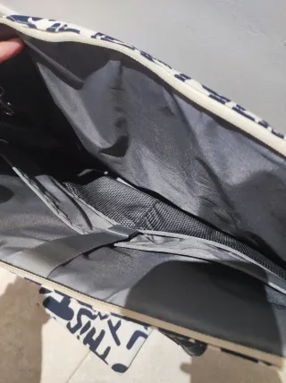 Funda portátil NGS con monedero