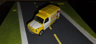 Coche escala 1:43 Siata Formichetta Avecrem