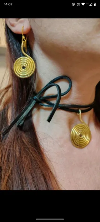 Parure collana+orecchini filo alluminio fatto mano