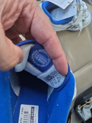 Zapatillas Adidas Forum Low Blancas y Azules