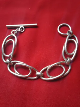 Pulsera de plata fuerte