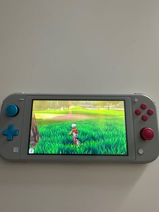 Nintendo Switch Lite Zacian & Zamazenta