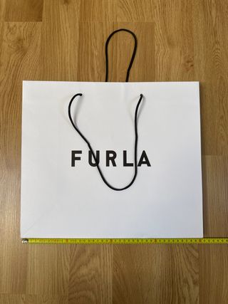 Bolsa de papel Furla