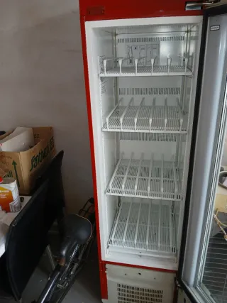 Nevera Coca-Cola Roja super nueva