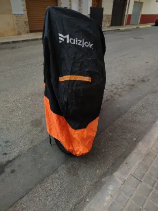 Funda Protectora Moto Naranja y Negra