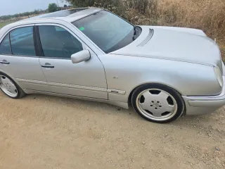 Mercedes-Benz E50 amg 1996