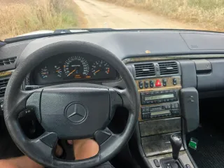 Mercedes-Benz E50 amg 1996