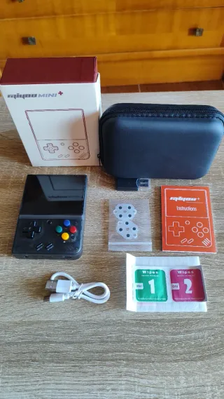 Consola Retro Miyoo Mini plus Negra
