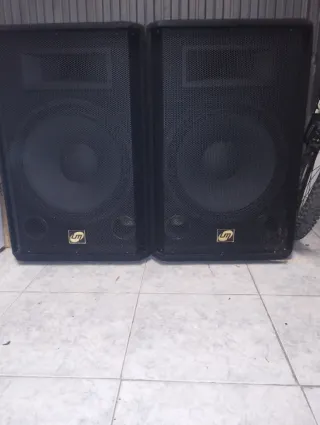 Altavoces LM