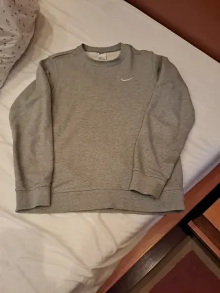 Jersey de cuello redondo Nike Gris