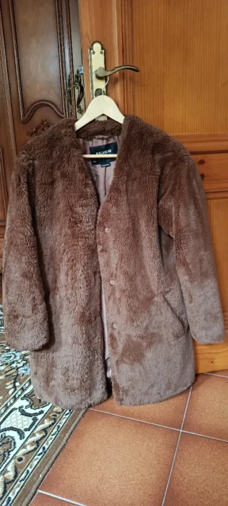 Chaquetón Pull&Bear marrón claro