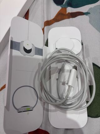 Apple Watch SE (2ª generazione) GPS Argento 40mm