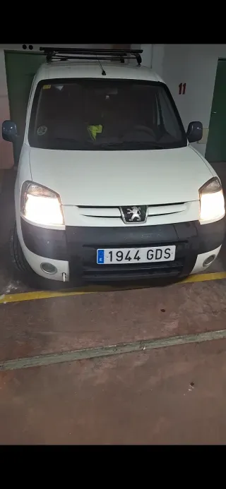 Peugeot e-Partner 2008