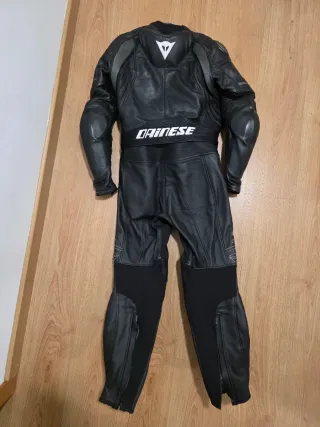 Mono de moto Dainese para mujer