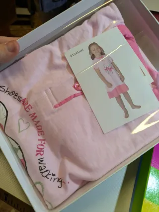 Pigiama bimba rosa con stampa