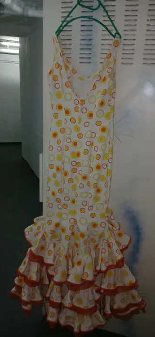 Traje de flamenca con volantes