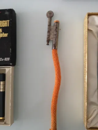 Raccolta di accendini antichi