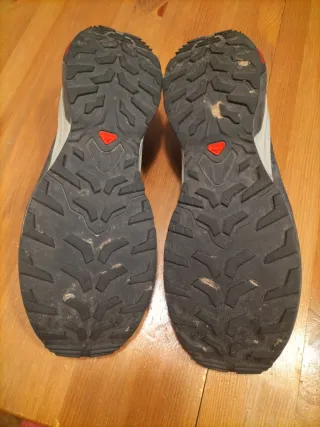 Zapatillas Salomon Azul y Negro