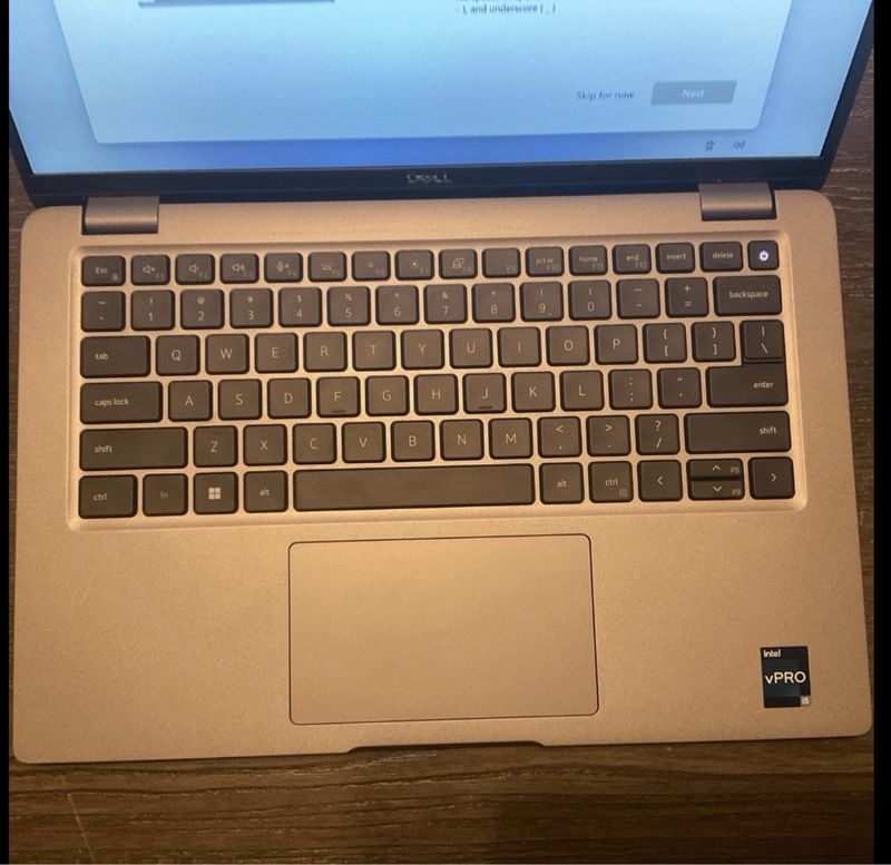 Dell Latitude 5440 Portatil Laptop afbeelding 2