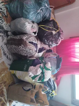 Lote Ropa Niña Verano y algo de invierno 4/5/6 año