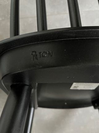 Sillas comedor Ton Ironica 135