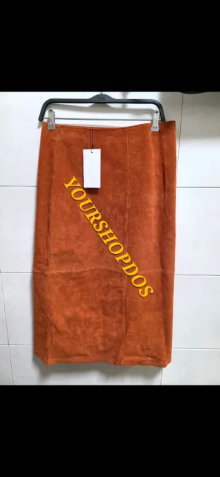 Falda piel 100x100  Cruzada Talla L ZARA