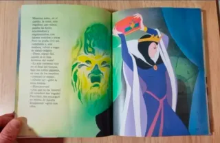 Clásico cuento Disney. "Blancanieves". GAVIOTA.