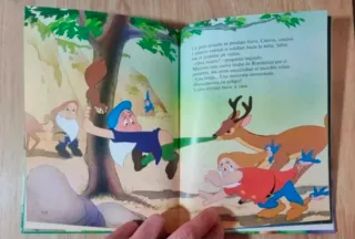 Clásico cuento Disney. "Blancanieves". GAVIOTA.