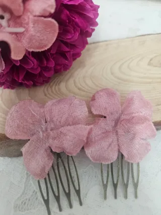 Conjunto Flamenca Flores, pendientes y peinecillos