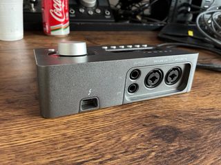 Universal Audio Arrow Apollo solo UAD