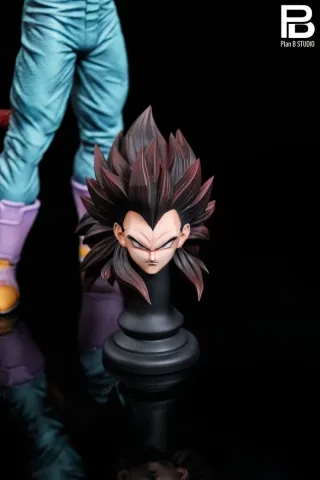 Figura Vegeta SSJ4 1/6 Plan B Studio