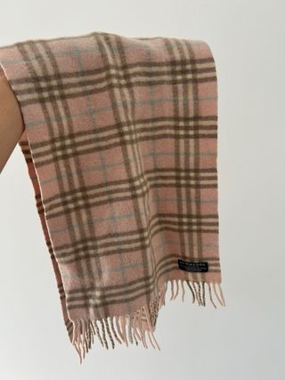 Bufanda Burberry Rosa Palo