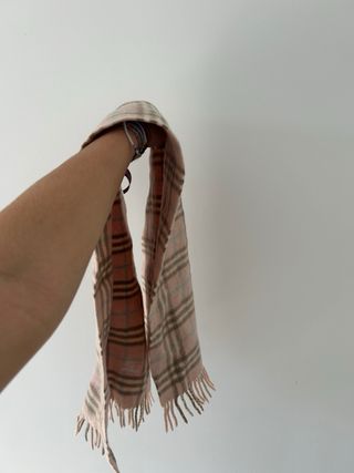 Bufanda Burberry Rosa Palo