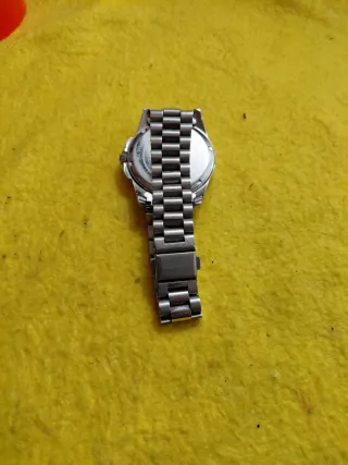 Reloj Time Force Negro y Plateado