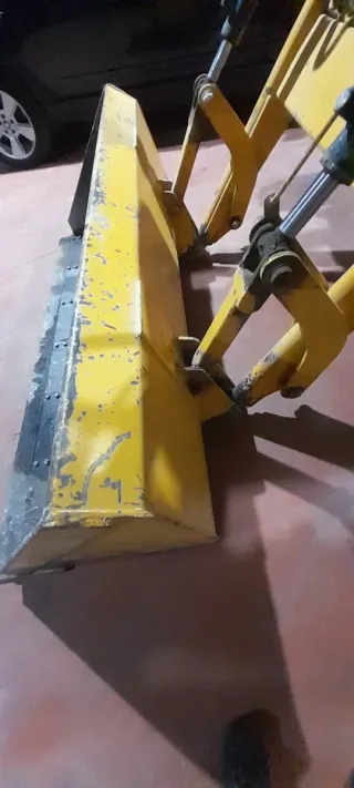 Pala frontal Tenías tractor john deere