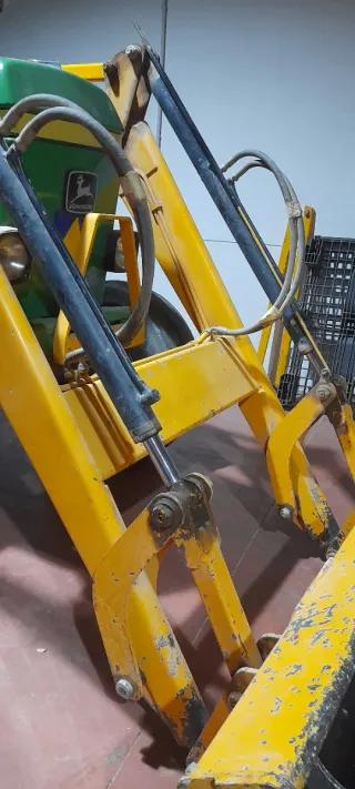Pala frontal Tenías tractor john deere
