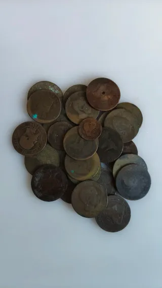 Lote 26 monedas antiguas siglo XIX