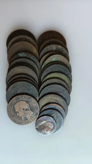 Lote 26 monedas antiguas siglo XIX