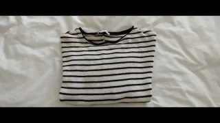 Camiseta rayas azul y blanca