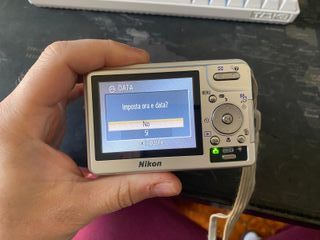 Nikon Fotocamera Digitale Argento