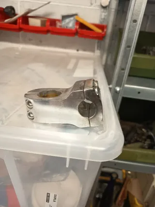 Attacco manubrio BMX