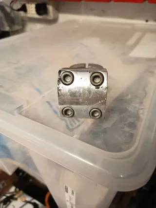 Attacco manubrio BMX